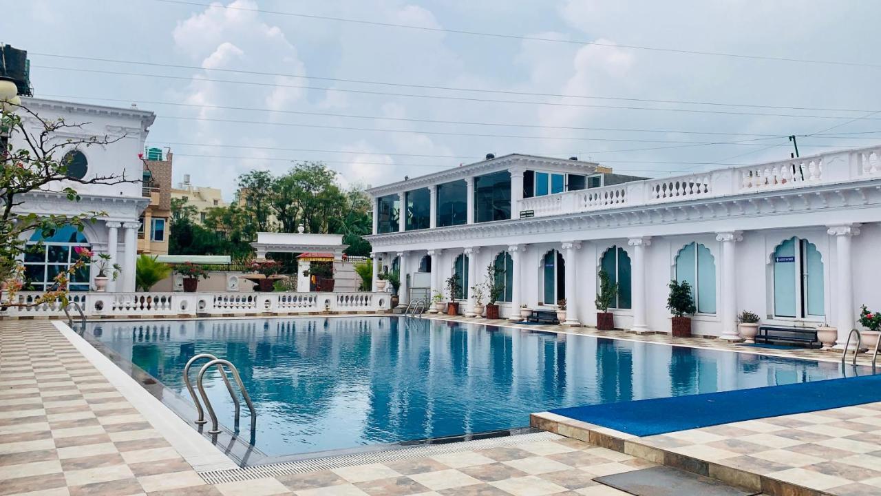 Dream Palace Resort Kathmandu Buitenkant foto