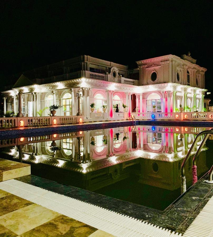 Dream Palace Resort Kathmandu Buitenkant foto