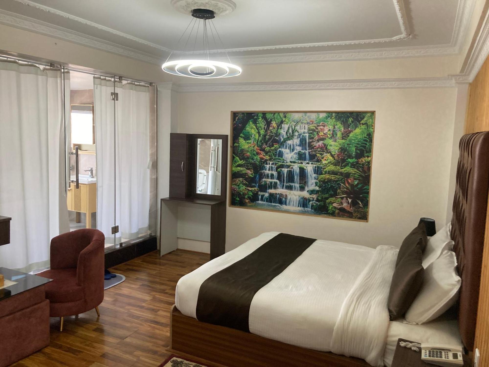 Dream Palace Resort Kathmandu Buitenkant foto